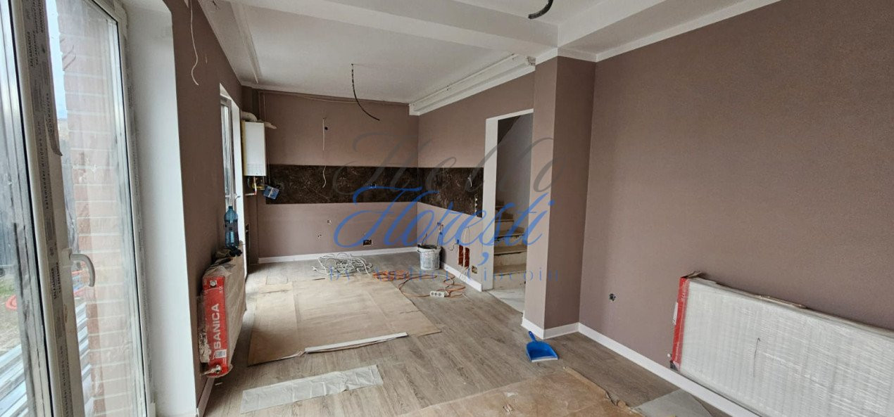 Casa înșiruită, 80 mp, zona Avram Iancu