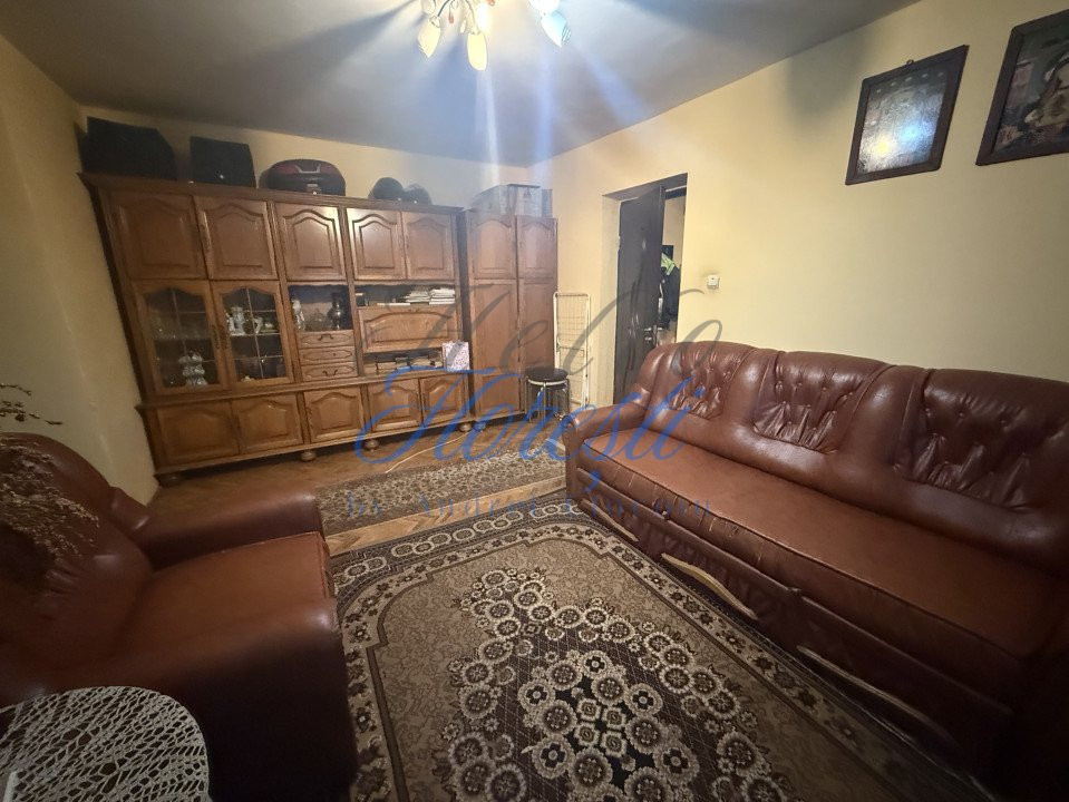 Apartament 3 camere, 66 mp, cartier Gruia