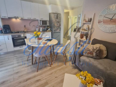 Apartament 3 camere, 50 mp, zona Parc Poligon