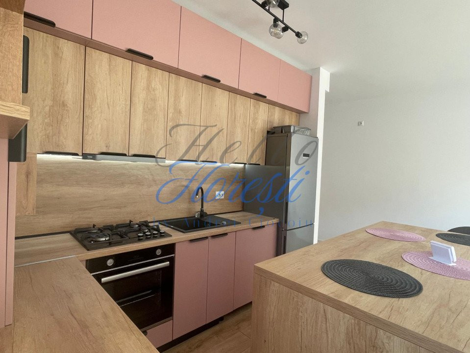 Apartament 2 camere si gradina , 55 mp, zona Cetatii 