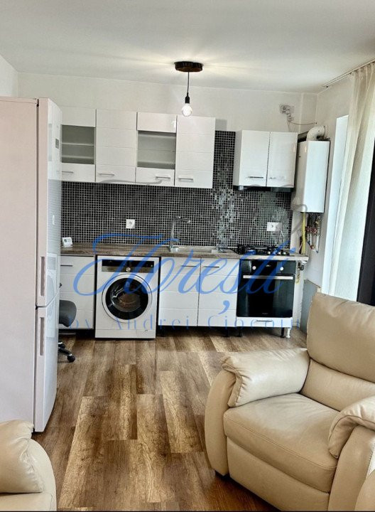 Apartament semidecomandat, in zona Tineretului