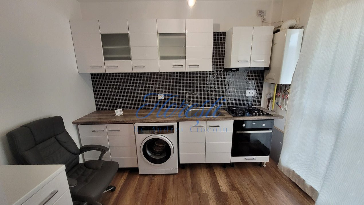 Apartament semidecomandat, in zona Tineretului