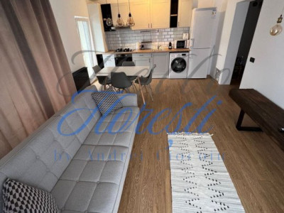 Apartament de 2 camere, semidecomandat, zona Eroilor