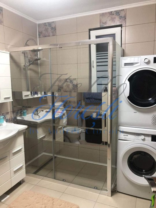 Apartament de vanzare, 68 mp, zona Sesul de Sus
