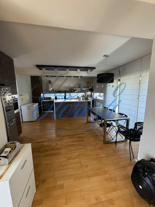 Casa individuală, 180 mp, zona Stejarului