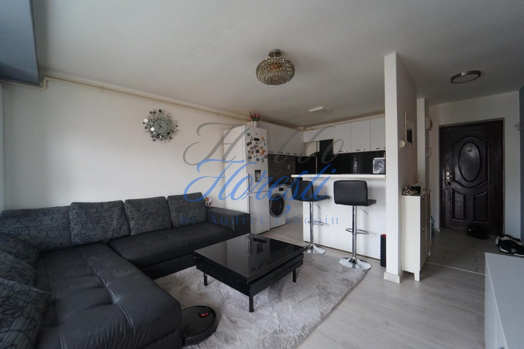 Apartament 2 camere mobilat Zona Teilor