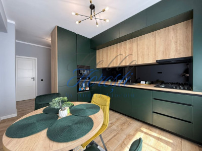 Apartament 2 camere 58mp, zona Teilor