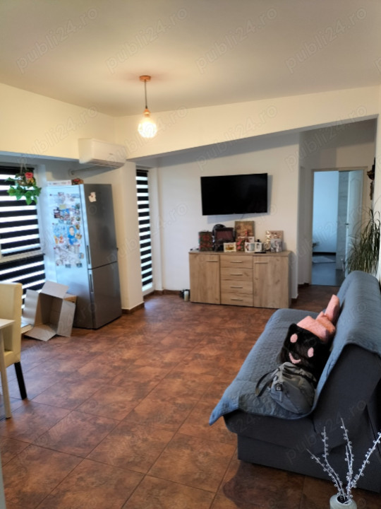 Apartament cu 2 camere zona Vivo
