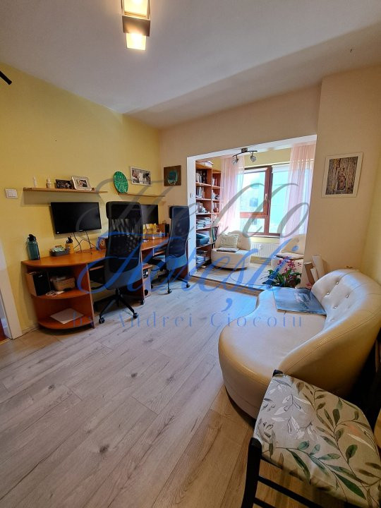 Apartament 3 camere 68mp, zona Zorilor