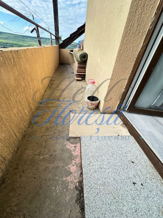 Casa tip duplex 117mp, zona Vivo