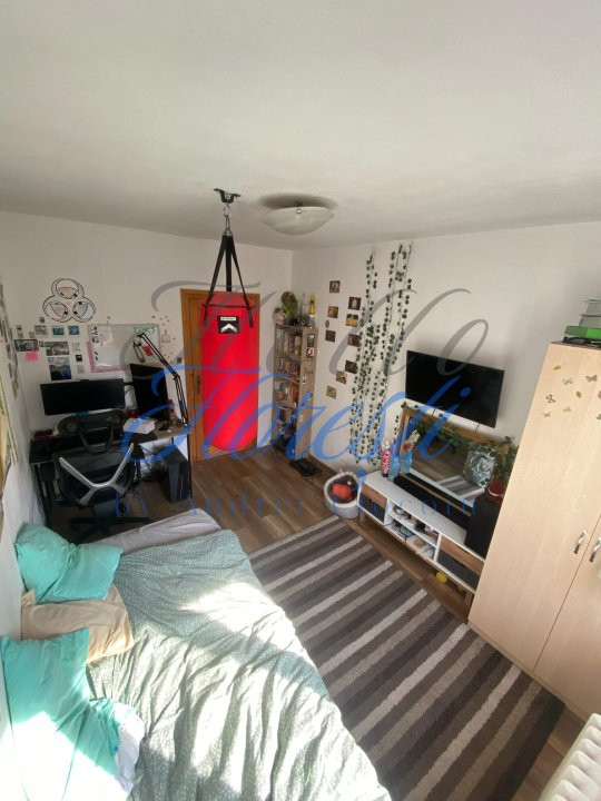 Apartament 4 camere 65mp, Zona Manastur