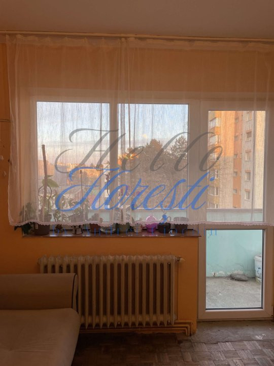 Apartament 4 camere 65mp, Zona Manastur
