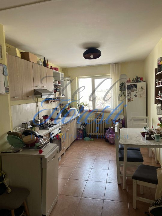 Apartament 4 camere 65mp, Zona Manastur