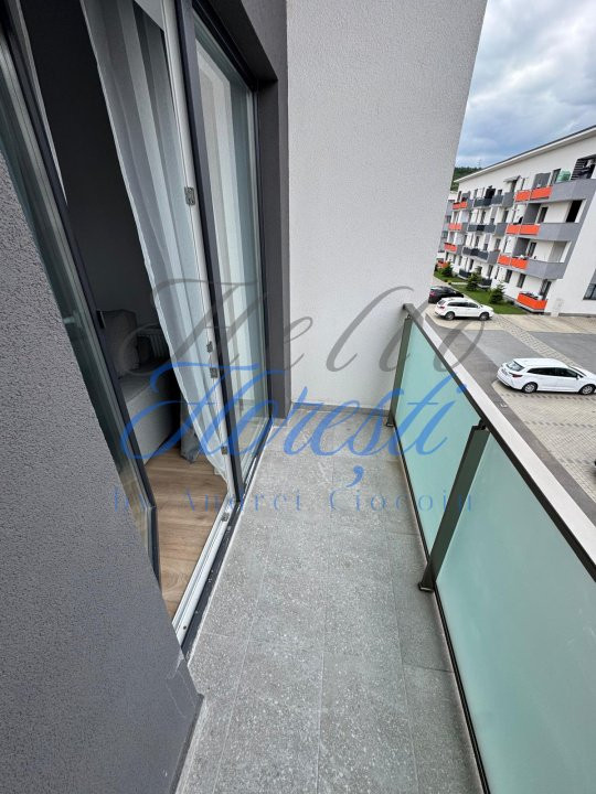 Apartament 2 camere 51mp, Zona Sesul de sus