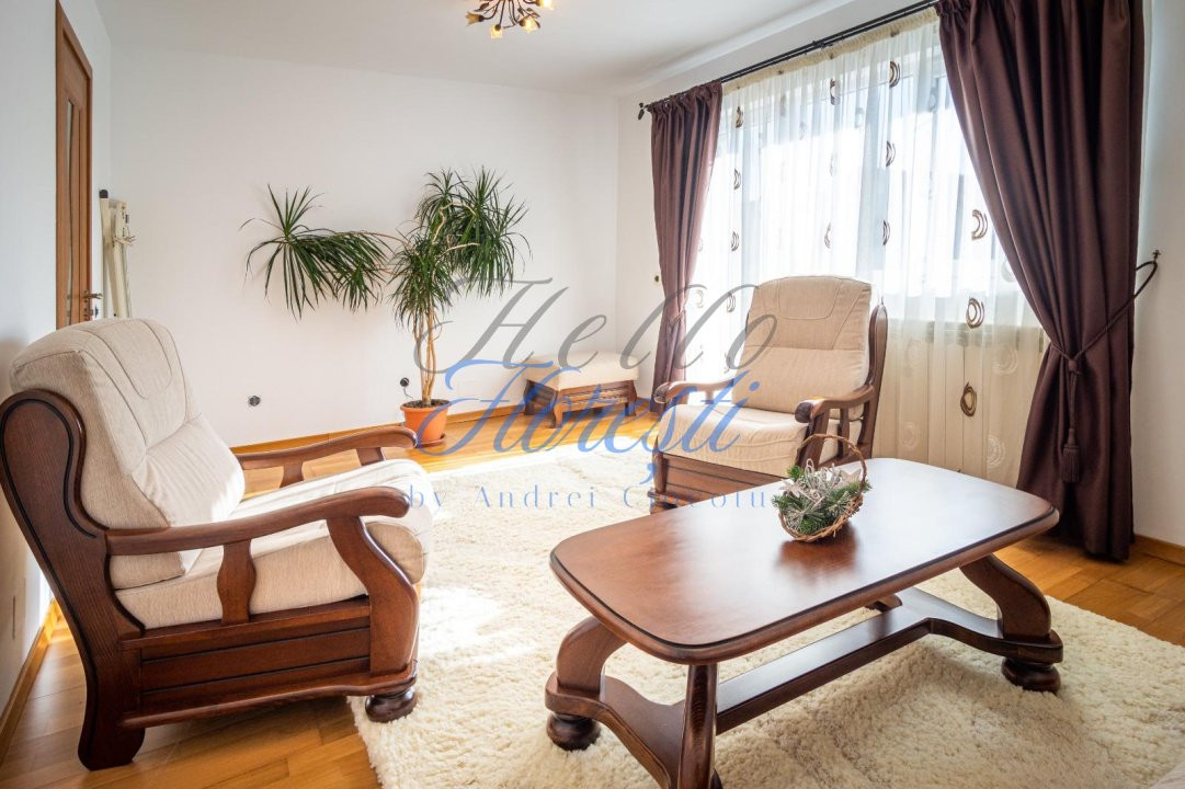 UNICAT, Apartament 3 camere 70mp, Zona Florilor