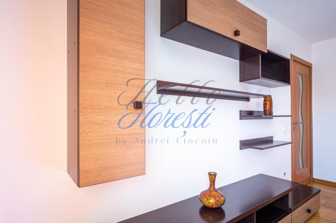 UNICAT, Apartament 3 camere 70mp, Zona Florilor