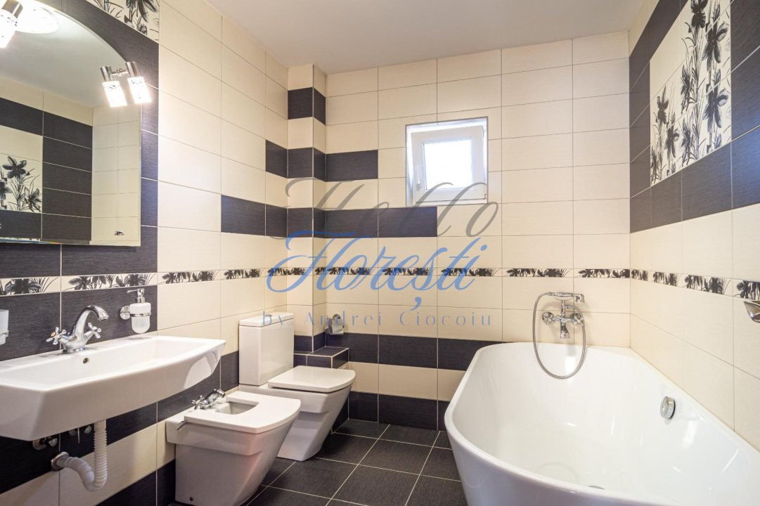 UNICAT, Apartament 3 camere 70mp, Zona Florilor
