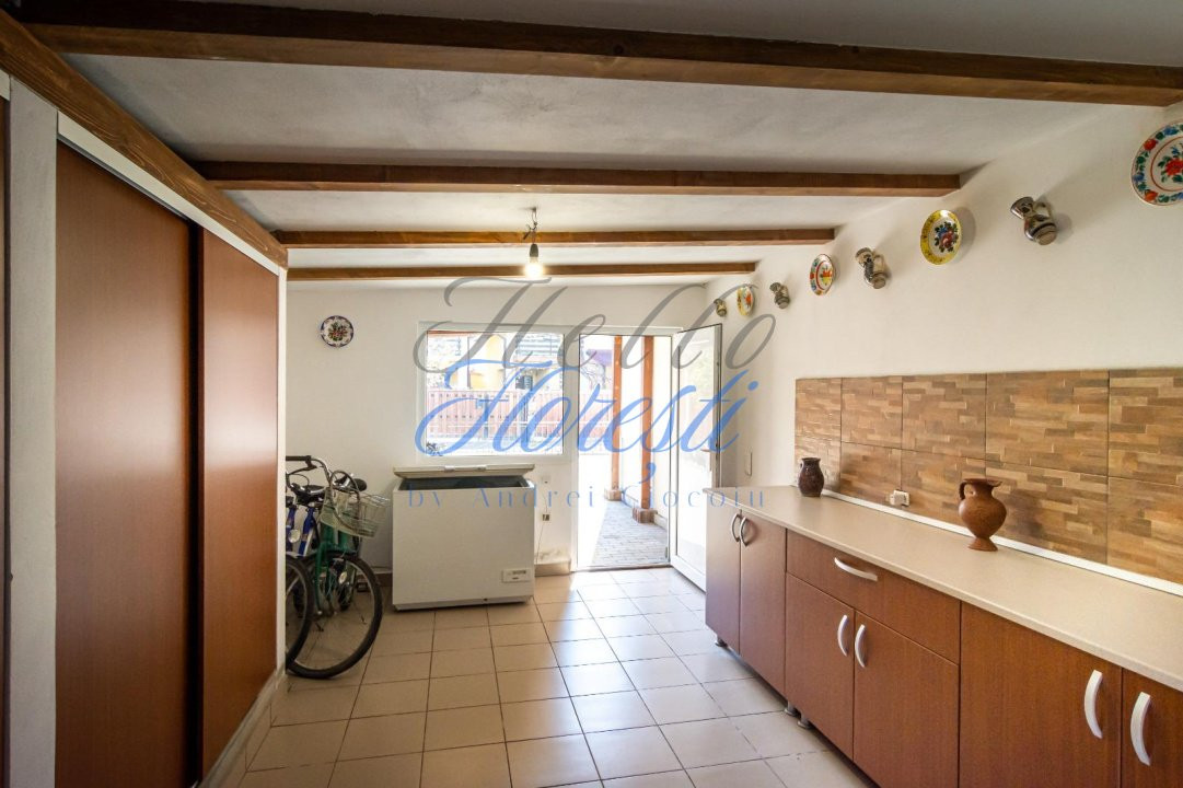 UNICAT, Apartament 3 camere 70mp, Zona Florilor