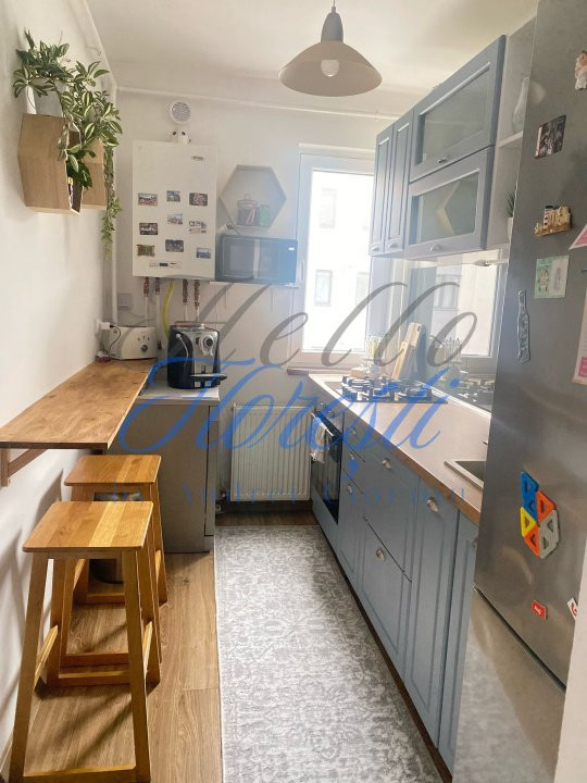 Apartament 2 camere 55mp, Zona Sub Cetate