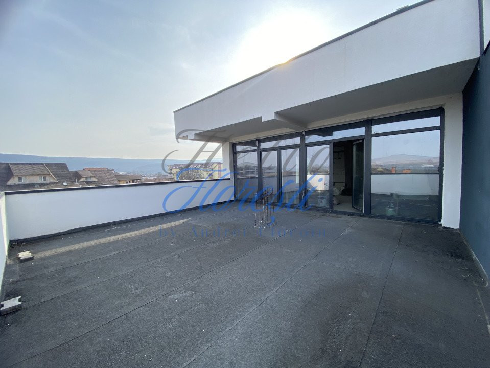 Spatiu Comercial PREMIUM în Gilau – 400 mp, Vizibilitate MAXIMA La Strada 