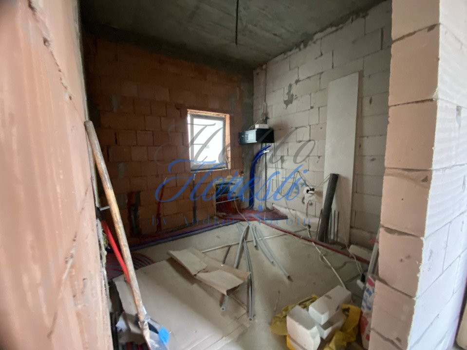 Spatiu Comercial PREMIUM în Gilau – 700 mp, Vizibilitate MAXIMA La Strada 