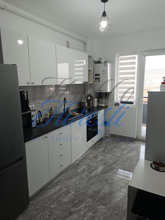 Apartament 3 camere, mobilat utilat, 61 mp, Zona Terra