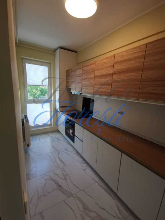 Apartament 2 camere, cu parcare, 65,5 mp, Piata Mihai Viteazu