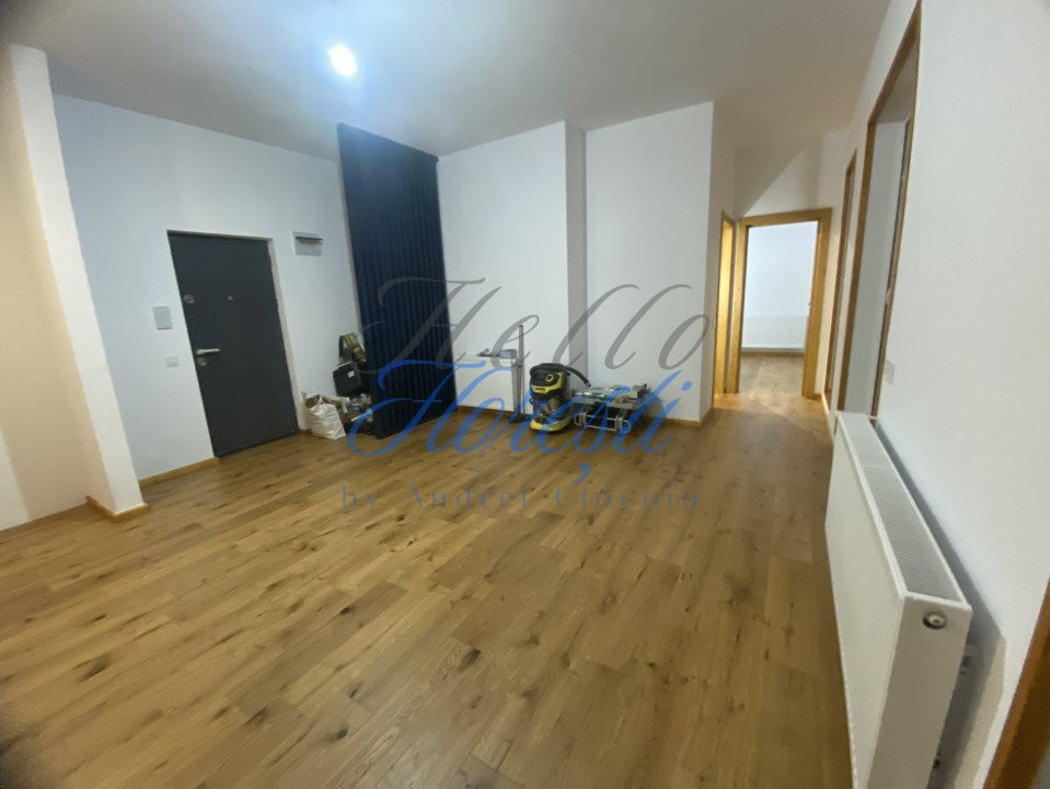 Penthouse finisat, 47 mp, zona Terra