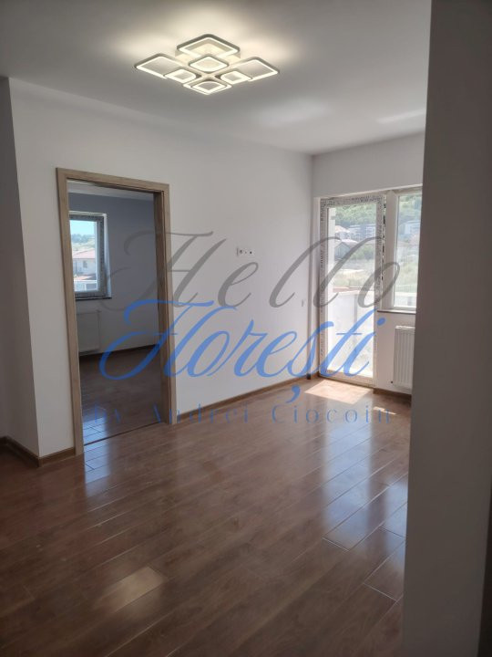 Apartament 2 camere 43mp, Zona Terra