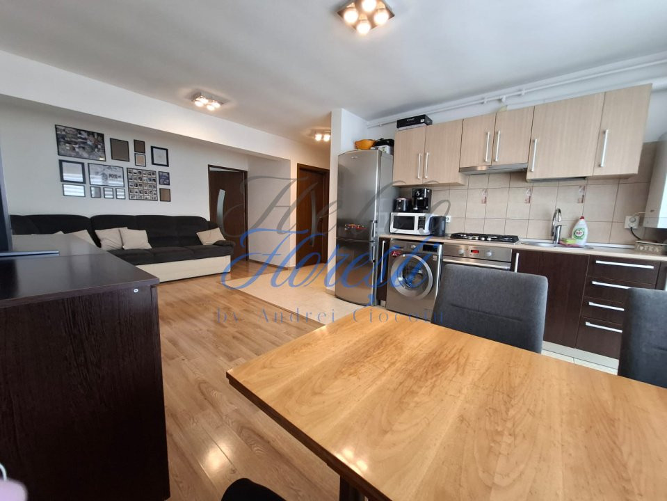 Apartament 3 camere 55mp, Zona Sub cetate