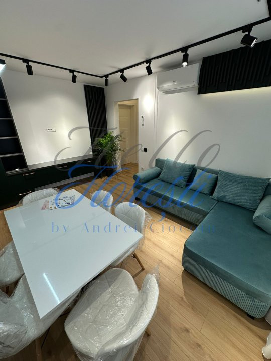 Apartament 4 camere ultrafinisat, zona Manastur