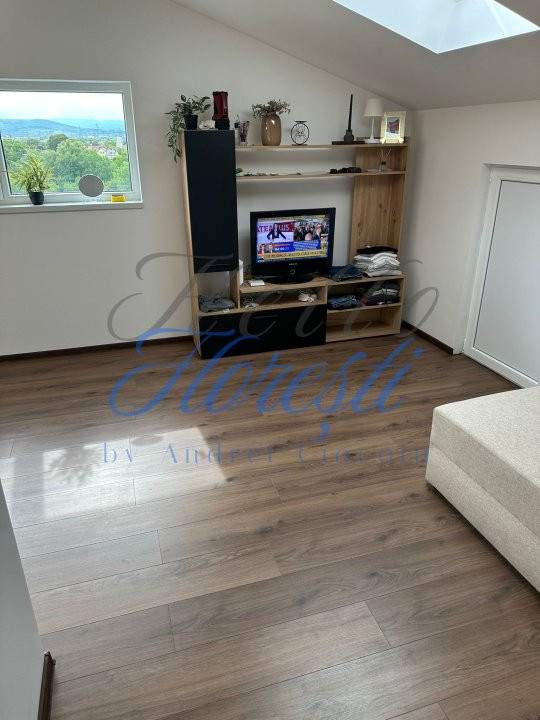 Mansarda 2 camere, 50 mp zona Tineretului