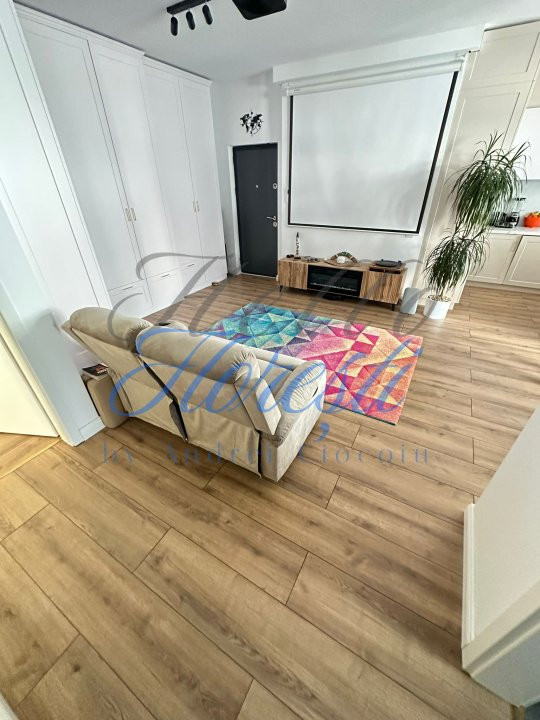 Apartament 3 camere 64mp, zona Subcetate