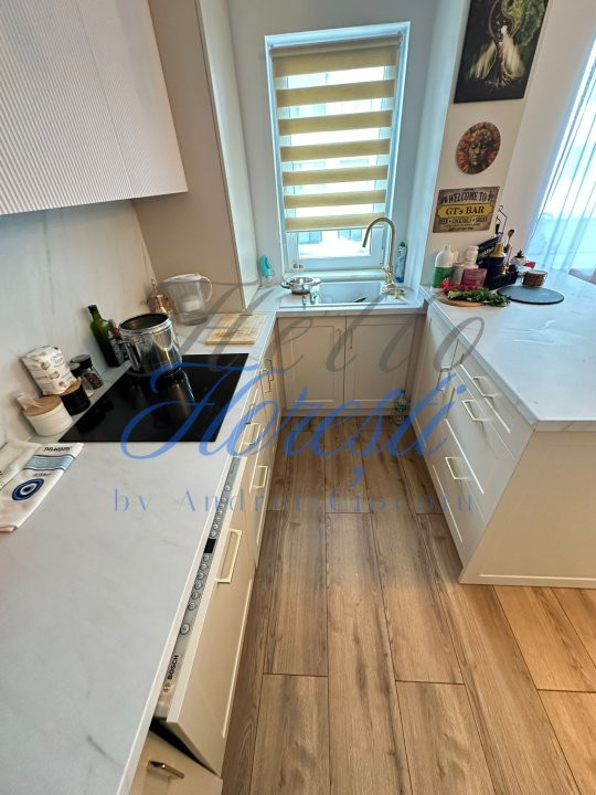 Apartament 3 camere 64mp, zona Subcetate