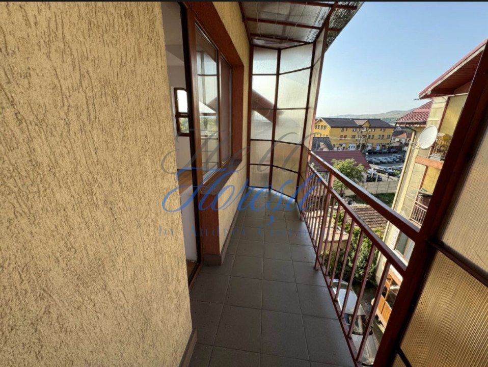Apartament 4 Camere, Pe 2 Nivele, 56 mp Zona Eroilor