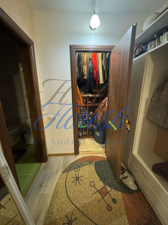 Apartament 3 camere, 67 mp, zona Florilor
