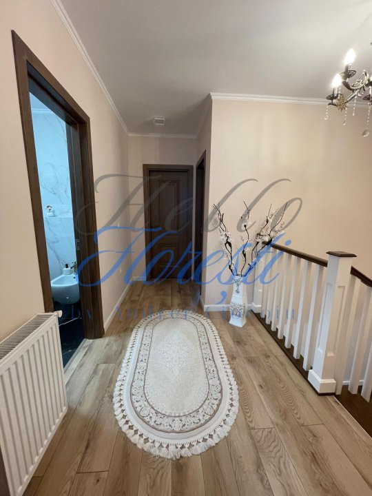 Casa tip duplex, 4 camere, 116 mp, zona Parc Poligon