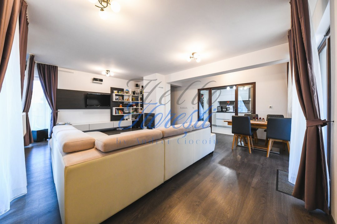 Casa 5 camere, 242 mp, zona Somesului