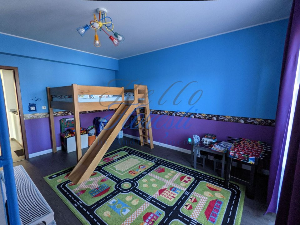 Casa 5 camere, 242 mp, zona Somesului