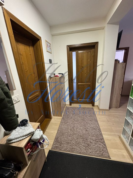 Apartament 3 camere, 54 mp, zona Terra