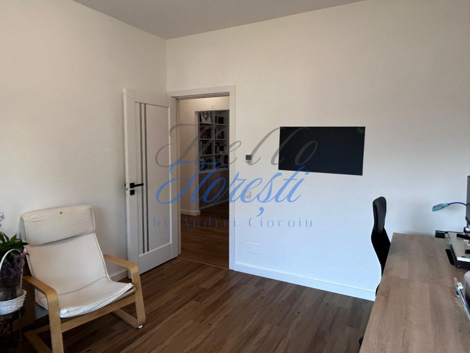 Casa tip duplex, 117 mp, zona VIVO
