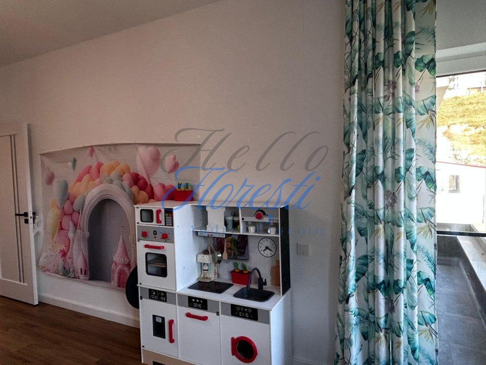 Casa tip duplex, 117 mp, zona VIVO