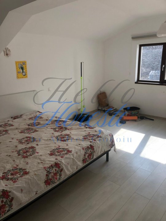 Casa individuala, 5 camere, 210 mp, zona VIVO