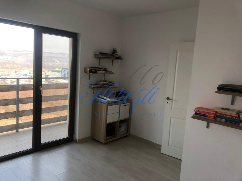 Casa individuala, 5 camere, 210 mp, zona VIVO