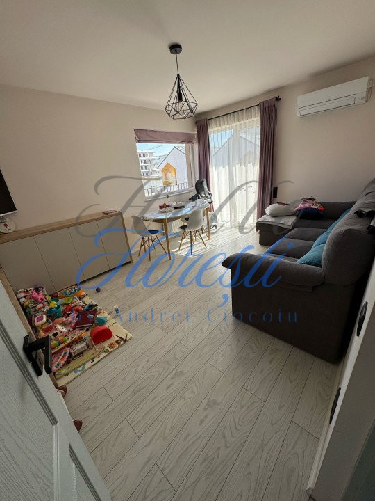 Apartament 2 camere, 56 mp, zona Eroilor