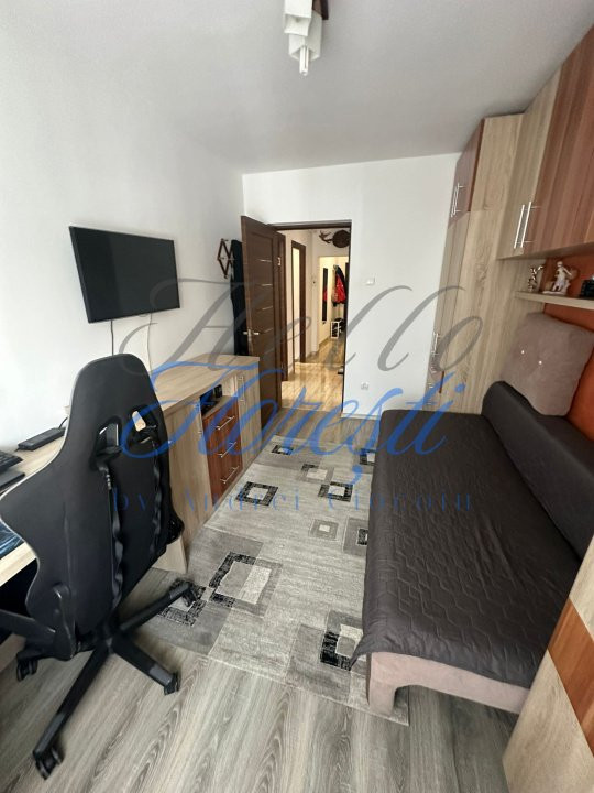 Apartament 2 camere 44mp, zona Minerva