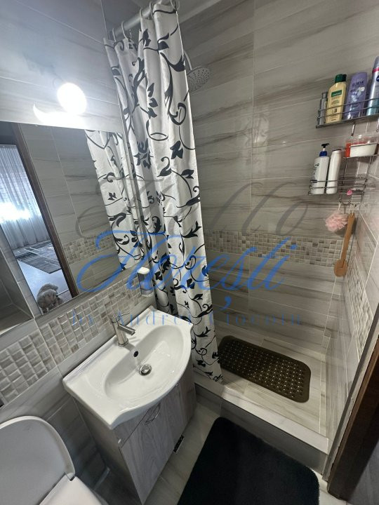 Apartament 2 camere 44mp, zona Minerva