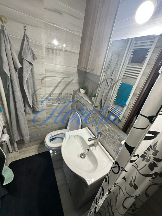 Apartament 2 camere 44mp, zona Minerva