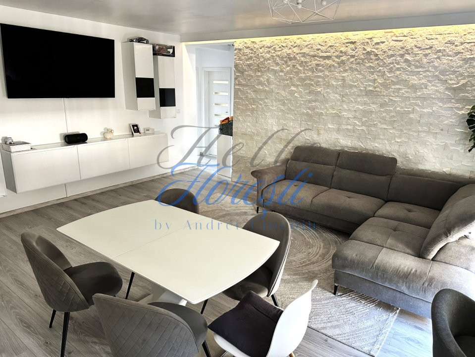 Apartament 3 camere 70mp, Zona Vivo
