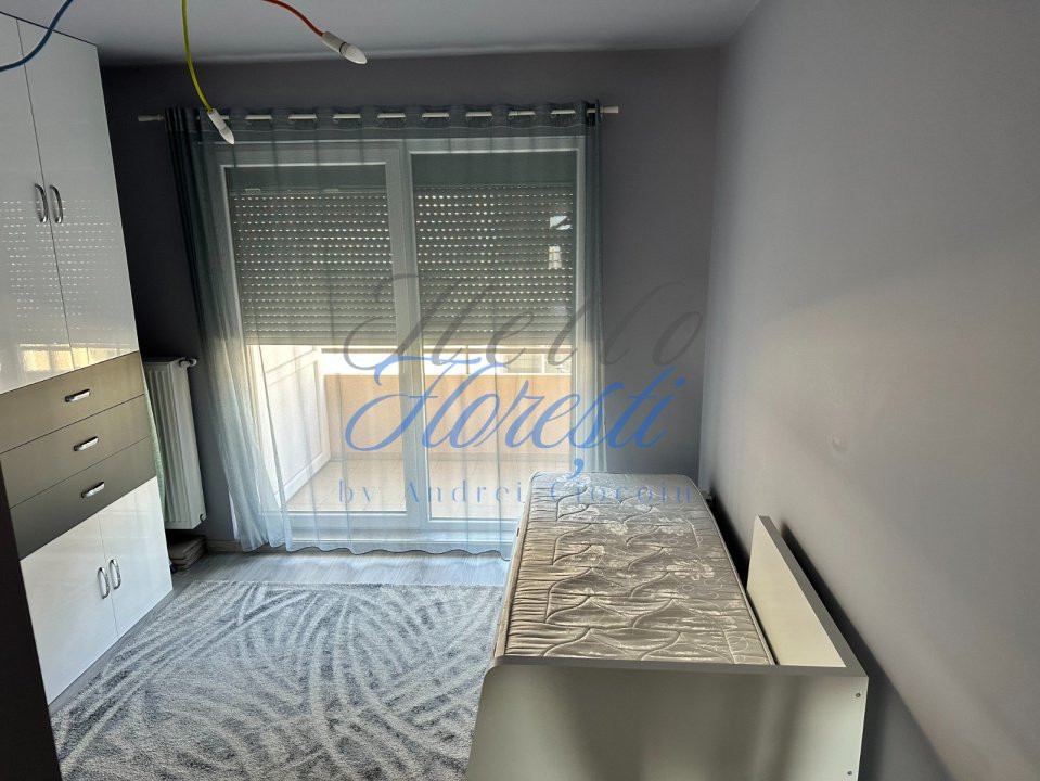 Apartament 3 camere 70mp, Zona Vivo